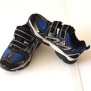 Athletic Works Boys Tennis Shoes - Size 4 - Blue/Black